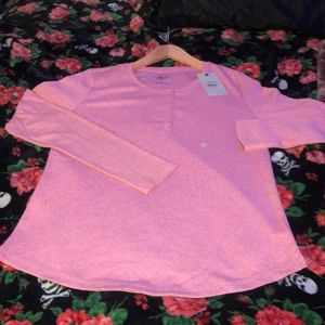 G.H. Bass long sleeve top